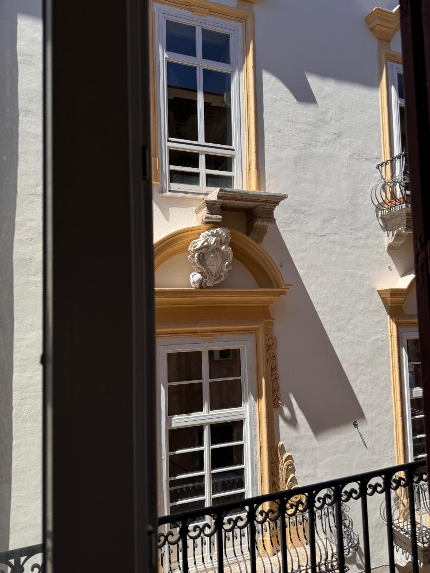 Luxury Cathedral Apartments Palermo Exterior photo